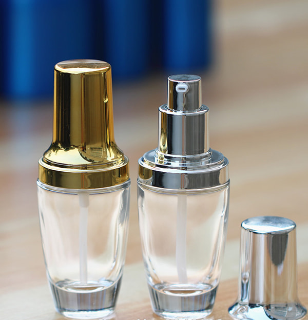 Cosmetic bottles and caps metallizing vacuum coating machine